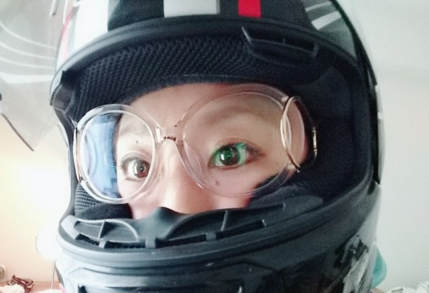 サングラスをフルフェイス用メガネに改造してみた バイクに乗る女の名無しブログです